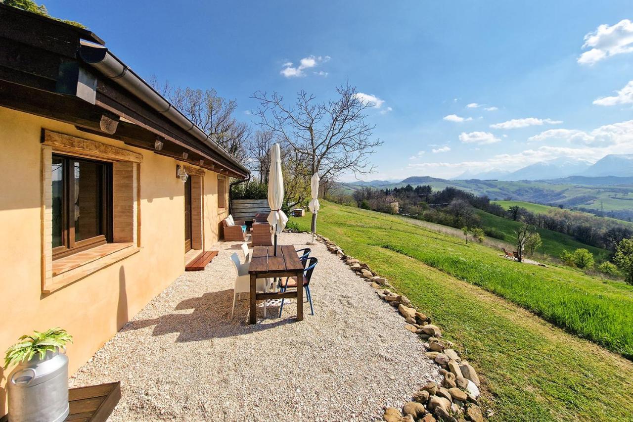 Villa Pilotti Country House Penna San Giovanni Eksteriør bilde