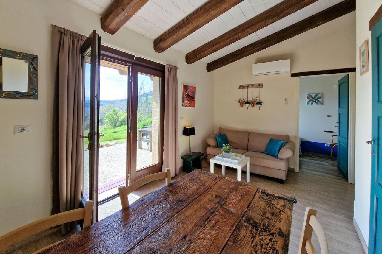Villa Pilotti Country House Penna San Giovanni Eksteriør bilde
